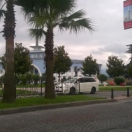 Apartment Melashvili 4 บาทูมิ ภายนอก รูปภาพ