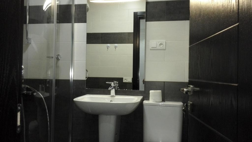 Apartment Melashvili 4 บาทูมิ ภายนอก รูปภาพ